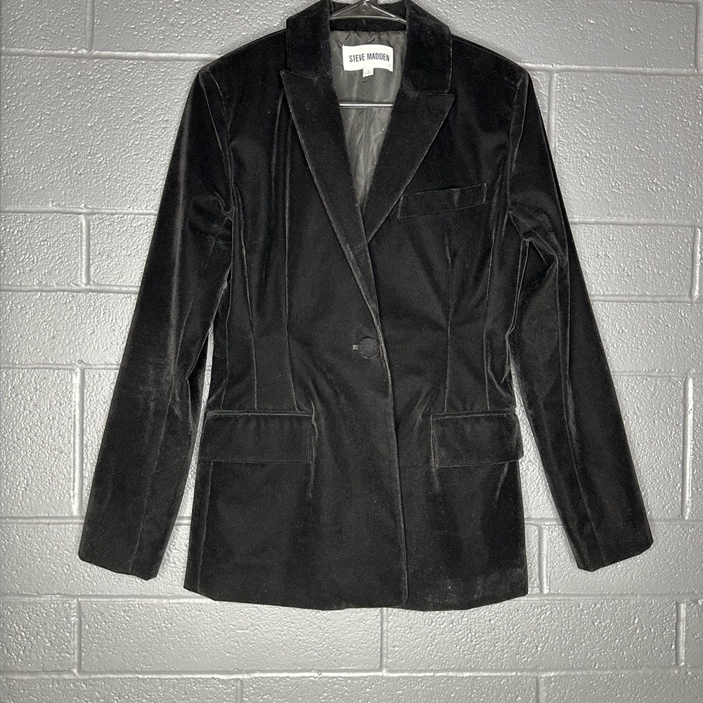 Steve Madden - Elegant Black Velvet Jacket - Picture 2 of 14